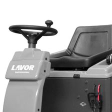 Подметальная машина LAVOR Professional SWL R1000 ST (рулевое управление)