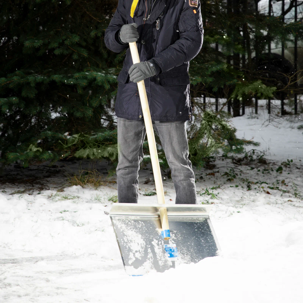 Лопата для уборки снега тротуарная, алюминиевая, 600х400х1420, деревянный черенок, Россия, Сибртех - фото 9