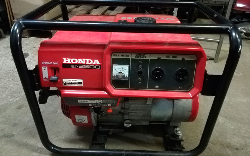 Бензиновый генератор Хонда 2,2 кВт